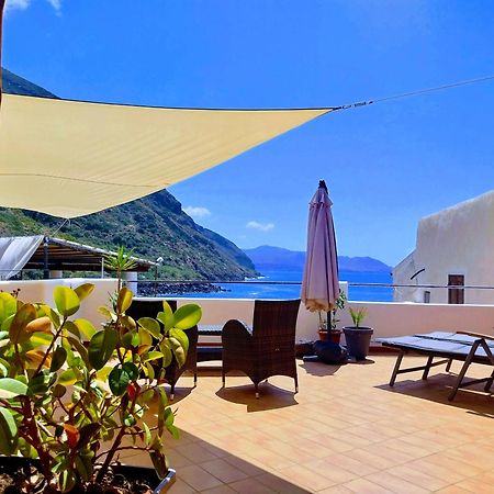 Albergo Seaside Leni エクステリア 写真